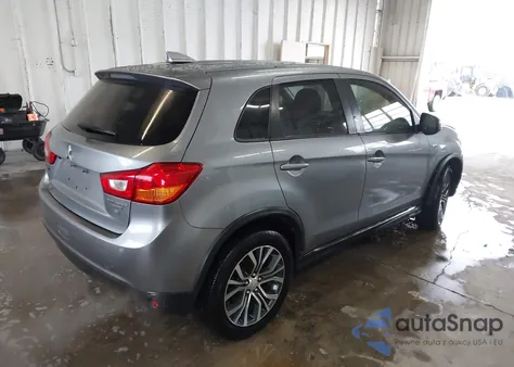 2017 Mitsubishi Outlander Sport 2.4 Se z USA, uszkodzony, nr VIN JA4AP3AW9HZ045220